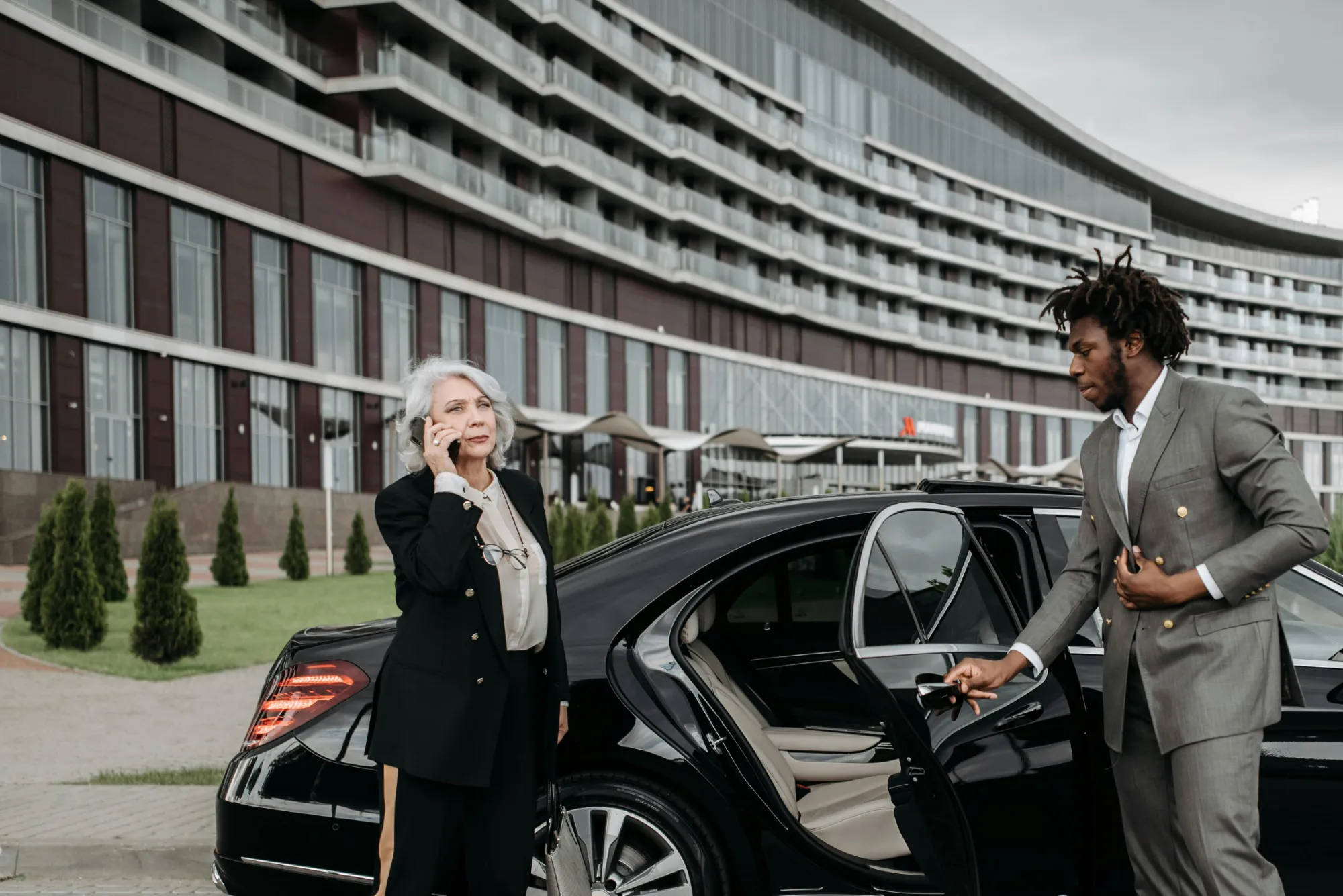 Luxury car service